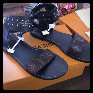 Louis Vuitton Sandals